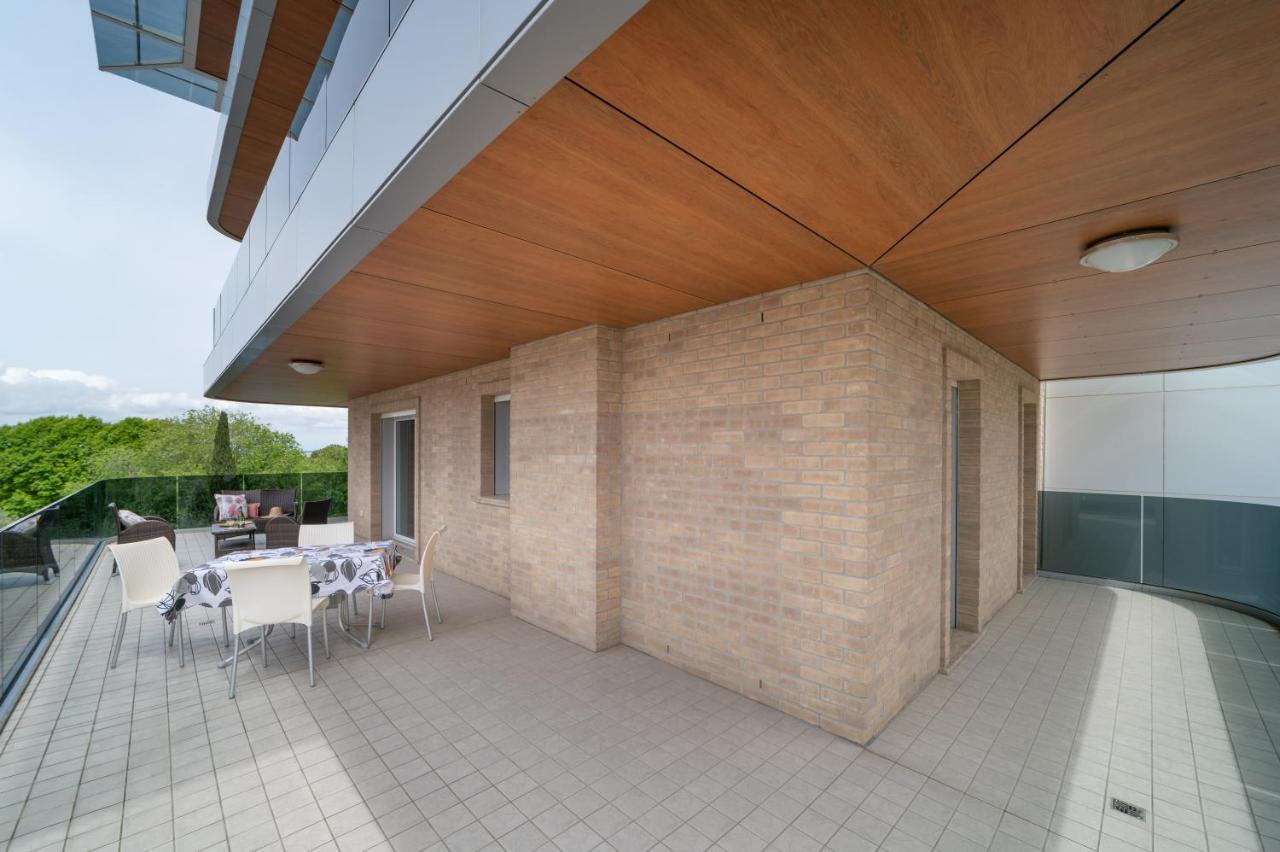 Residenza Monica Lägenhet Lignano Sabbiadoro Exteriör bild